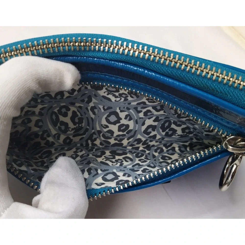 Coach Poppy Blue Patent Leather Zip Around Credit Card Wristlet Wallet